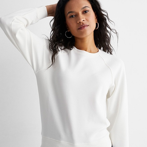 BRAND NEW sweatshirt - Picture 2 of 5